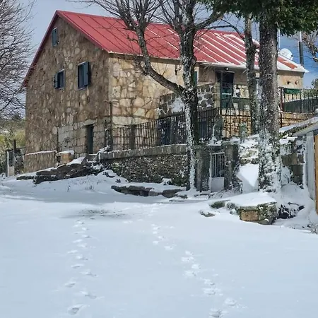 Fraga Da Estrela Шале