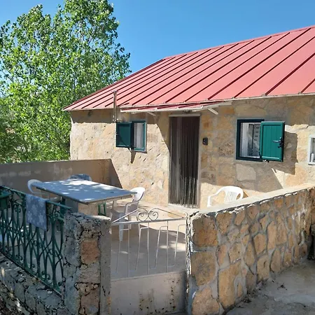 Domek alpejski Fraga Da Estrela